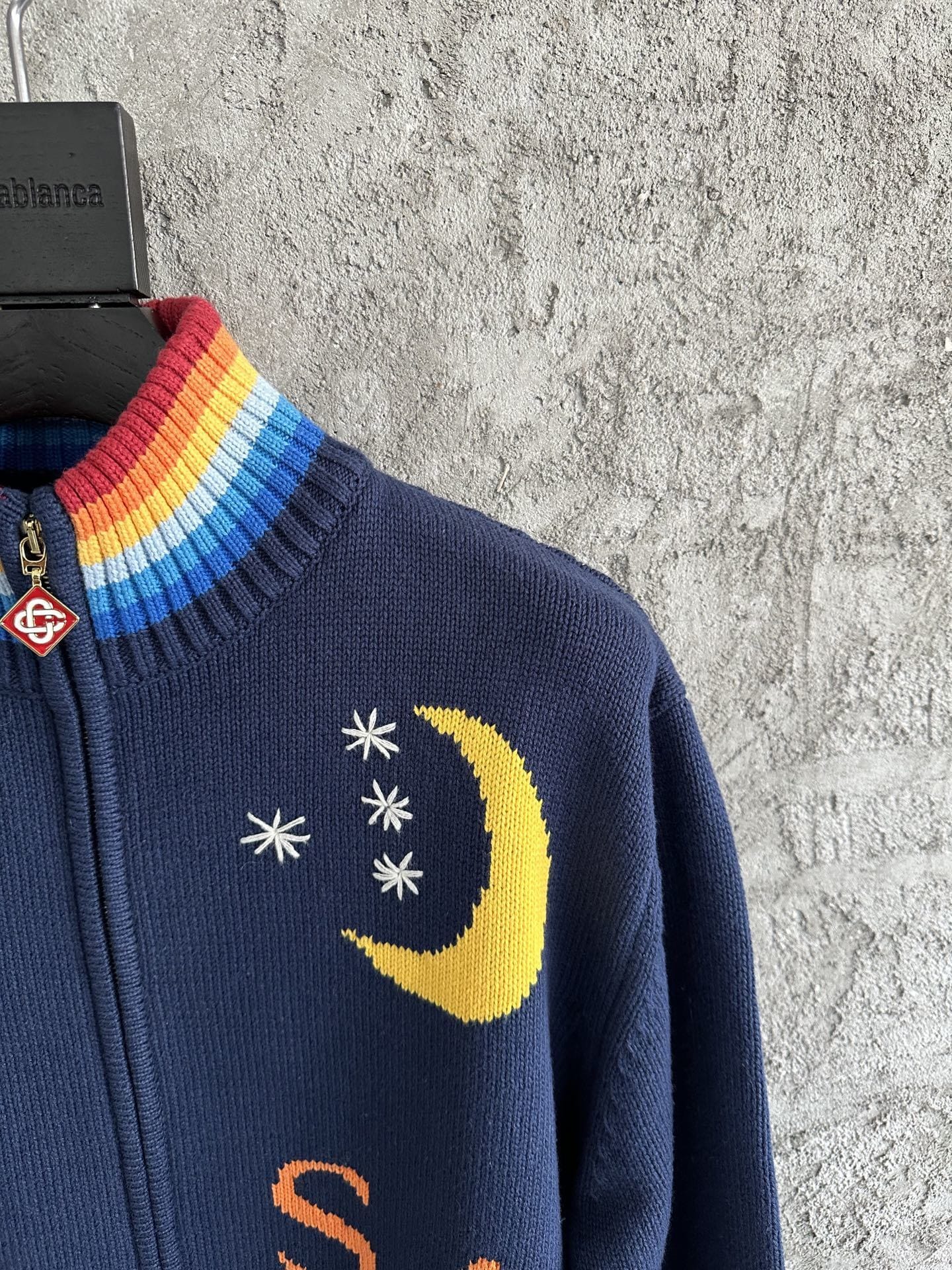 MONODRIP "Casa" Weste